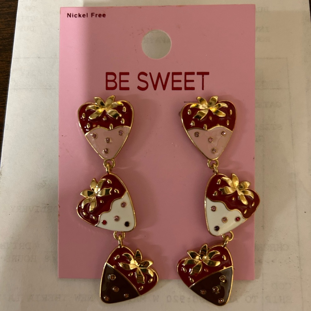 NEW Strawberry dangle earrings /Nickel Free